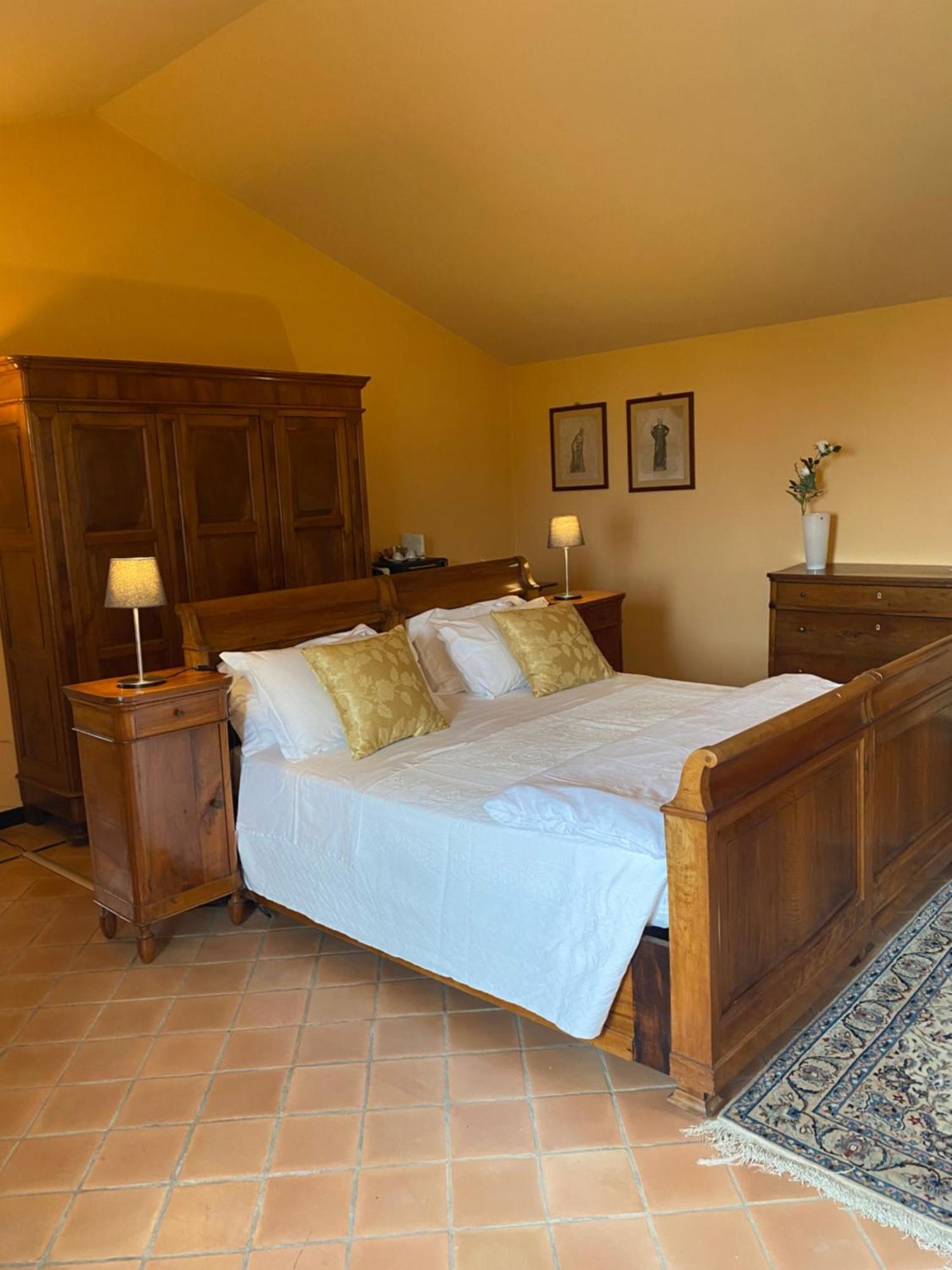 B&B Le Ginestre Sala Baganza Exteriör bild