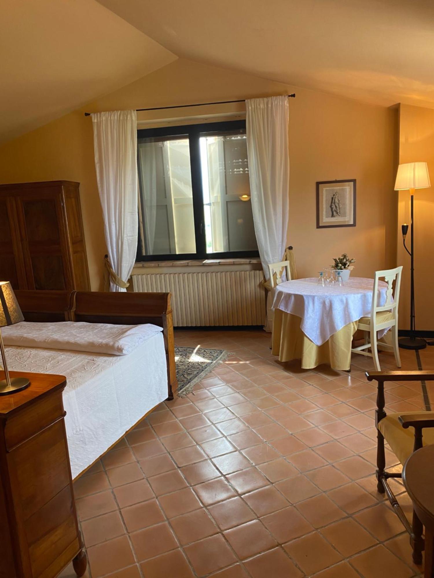 B&B Le Ginestre Sala Baganza Exteriör bild