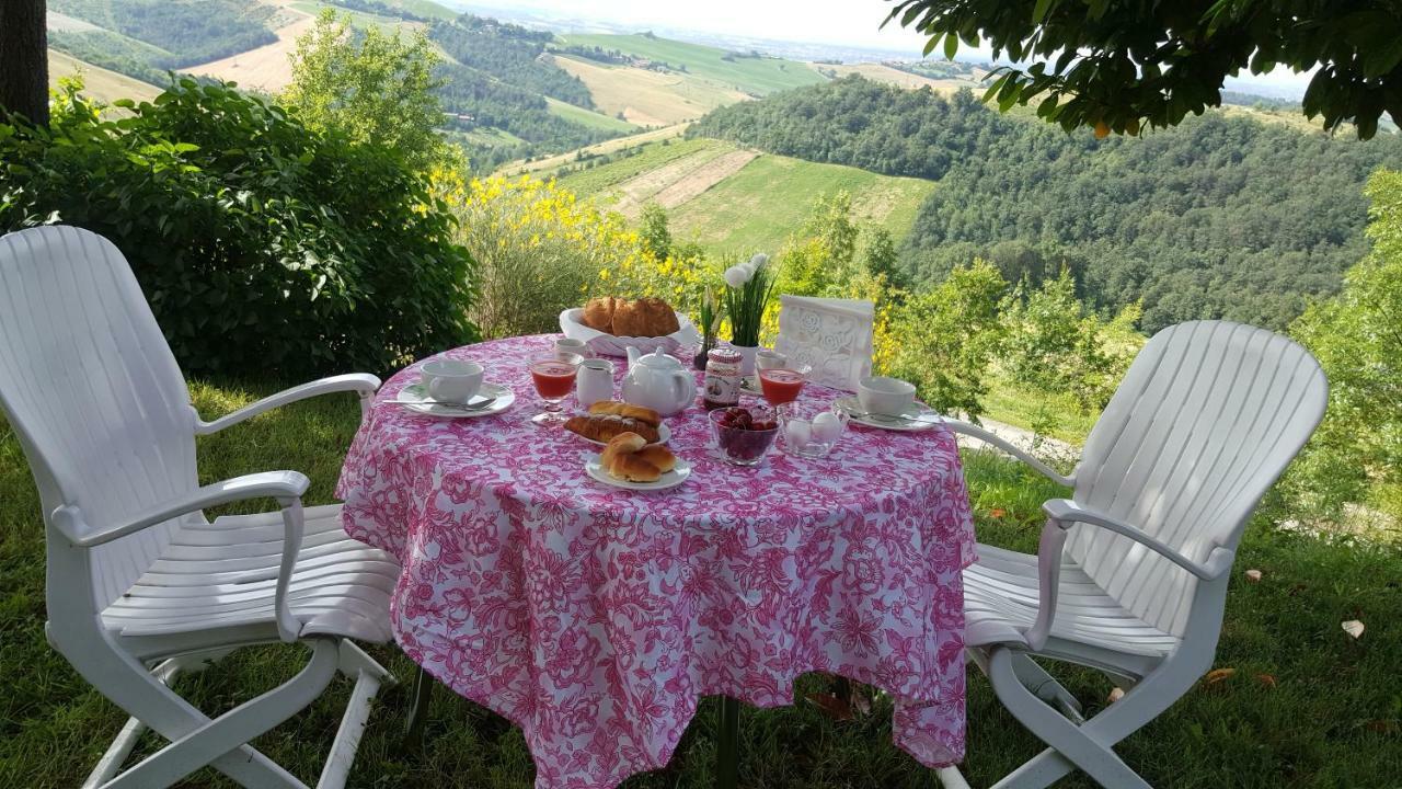 B&B Le Ginestre Sala Baganza Exteriör bild